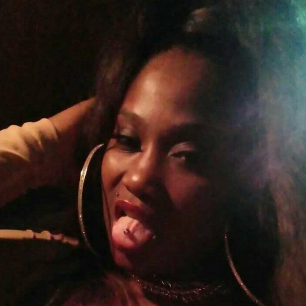 Meet your Posher, Tazar